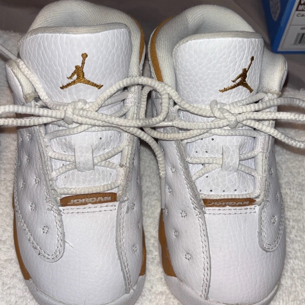 Jordan Kids' Sneakers in White and Gold